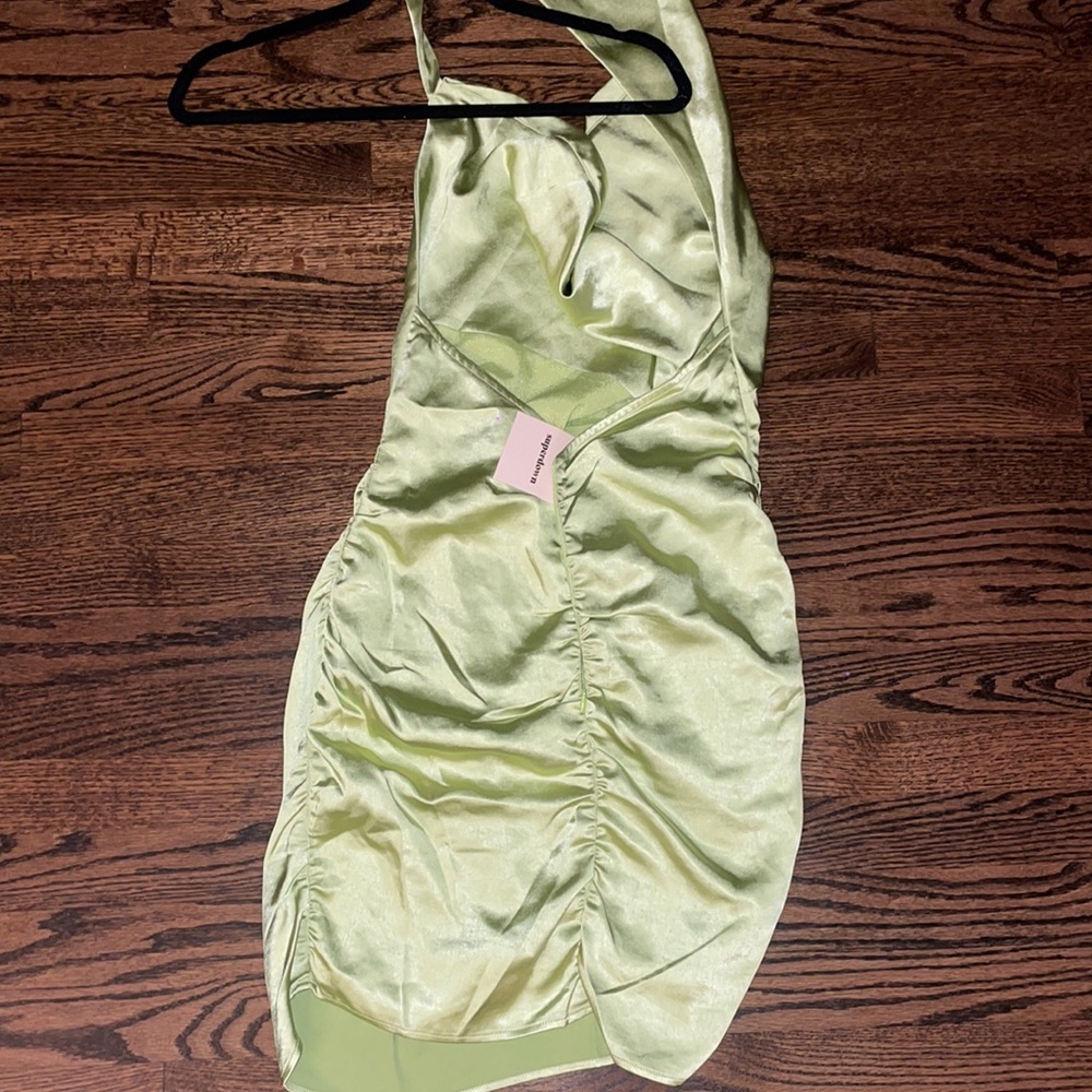 brooke drape halter dress - Picture 6 of 8